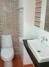 ให้เช่า The Crystal Condo  ห้องพร้อมอยู่ เฟอร์พร้อม ราคาสบายกระเป๋า รีบจองเลย