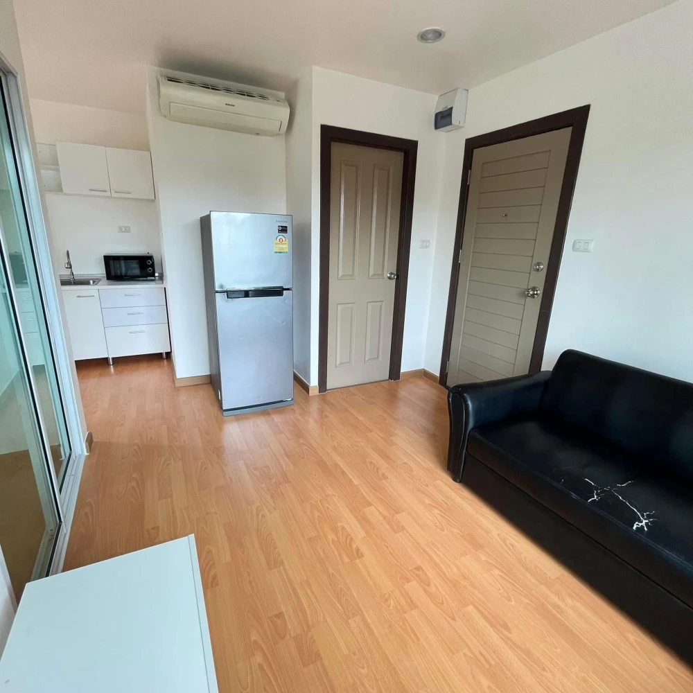 ให้เช่า The Crystal Condominium 2 ห้องน่าอยู่ ชั้น 2 เฟอร์นิเจอร์ครบครัน หิ้วกระเป๋าเข้าอยู่ได้เลยจ้า