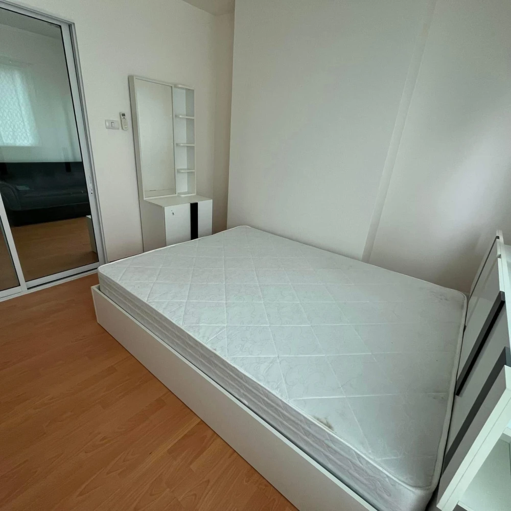 ให้เช่า The Crystal Condominium 2 ห้องน่าอยู่ ชั้น 2 เฟอร์นิเจอร์ครบครัน หิ้วกระเป๋าเข้าอยู่ได้เลยจ้า