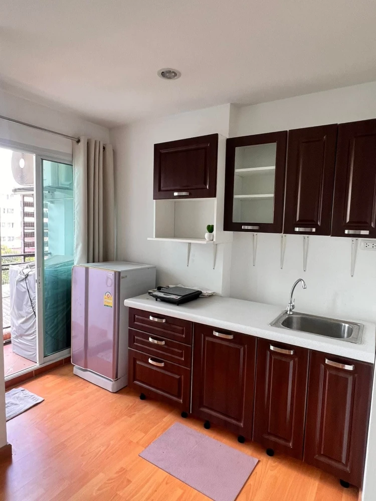 ให้เช่า  The Crystal Condominium 2 ห้องพร้อมอยู่ เฟอร์พร้อม ราคาสบายกระเป๋า จองเลยห้ามพลาด