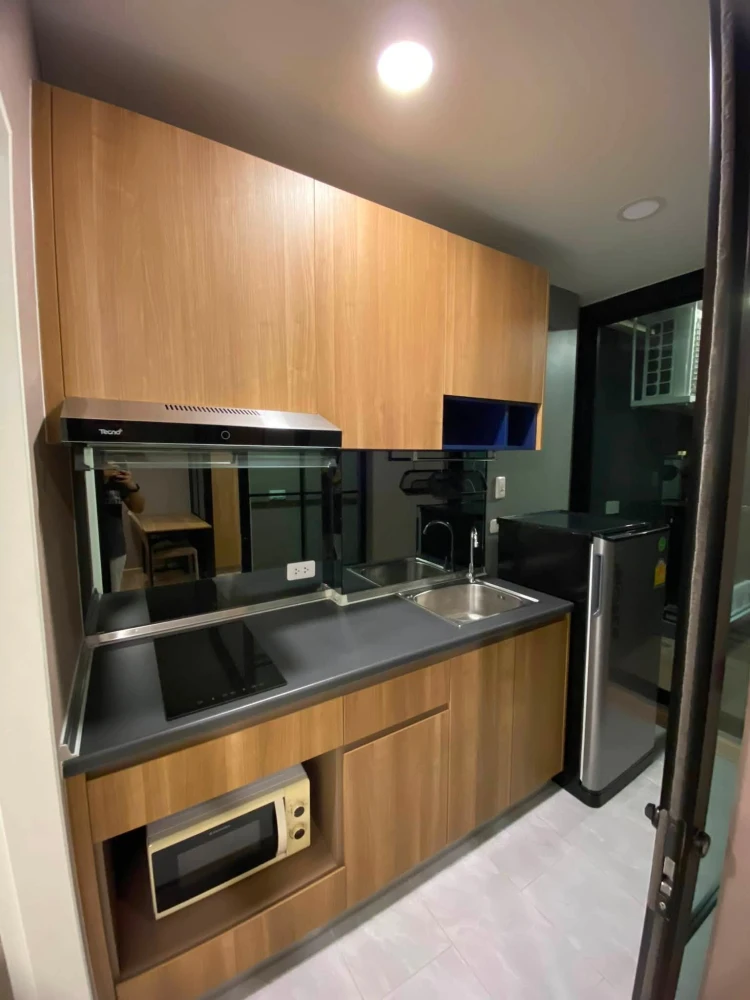 ให้เช่า The Cube Loft นวลจันทร์ ชั้น 2 (ไม่มีห้องฝั่งตรงข้าม) แบ่งสัดส่วนการใช้งานแบบครบทุกฟังก์ชั่น ทุกอย่างครบ พร้อมอยู่