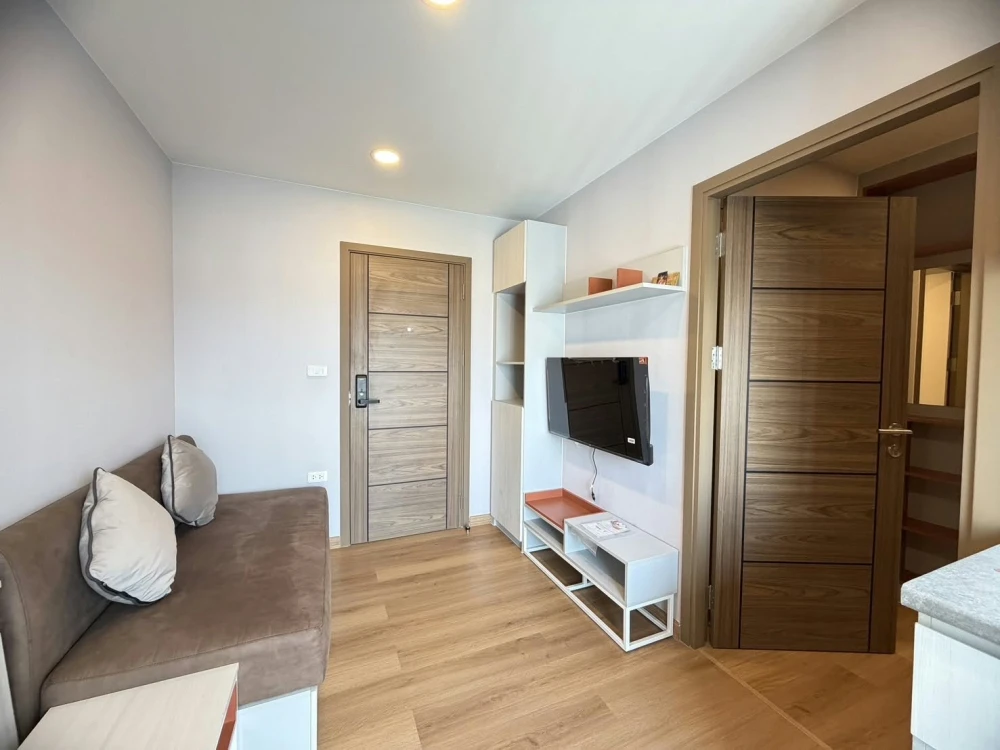 ให้เช่า The Cube Loft ศรีนครินทร์ - เทพารักษ์ เฟอร์ครบ เครื่องใช้ไฟฟ้าแน่นๆ หิ้วกระเป๋าใบเดียวเข้าอยู่ได้เลย