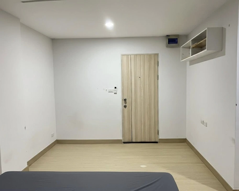 ให้เช่า The Diamond Nawa Nakhon-Taladthai ห้องพร้อมอยู่ เฟอร์ครบ หิ้วกระเป๋ามาได้เลย  รีบจองก่อนพลาด+++