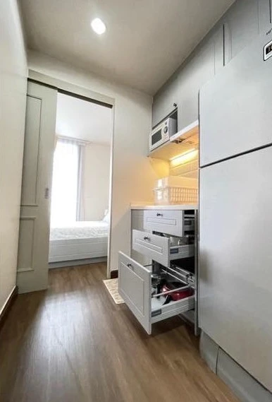 ให้เช่า  The Editor ห้องพร้อมอยู่ เฟอร์พร้อม จองเลย อย่าพลาด!!!