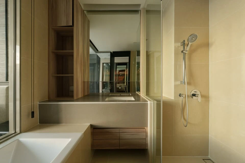 ให้เช่า The Esse Asoke การผสมผสานความทันสมัยอย่างลงตัว ตกแต่งบิวท์อินสวยตาแตก จองแล้วจะไม่ผิดหวัง