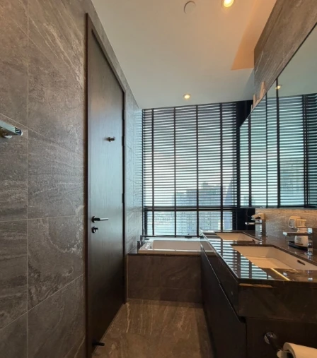 ให้เช่า The Esse Sukhumvit 36 ชั้น 15 มาพร้อมการตกแต่งที่ครบครัน สนใจจองเลย