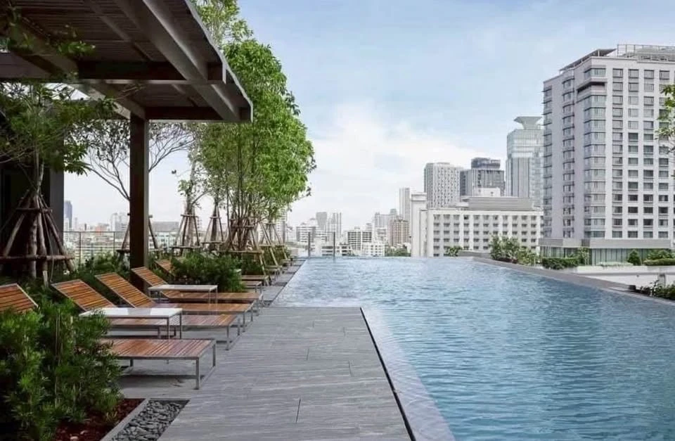 ให้เช่า The Esse Sukhumvit 36 ห้องกว้างพื้นที่ใช้สอยเยอะ มาพร้อมสิ่งอำนวยความสะดวกครบครัน ทำเลดี จองด่วน