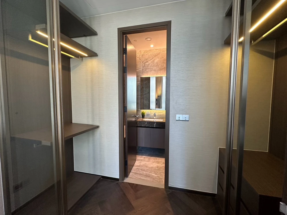 ให้เช่า The Esse Sukhumvit 36 ห้องกว้าง อยู่สบาย แต่งครบ น่าอยู่ จองเลยจ้า