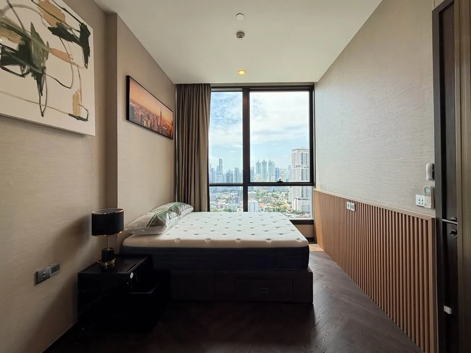 ให้เช่า The Esse Sukhumvit 36 1 ห้องนอน บิวท์อินเฟอร์นิเจอร์อย่างดี ในทำเลดี ห้ามพลาด