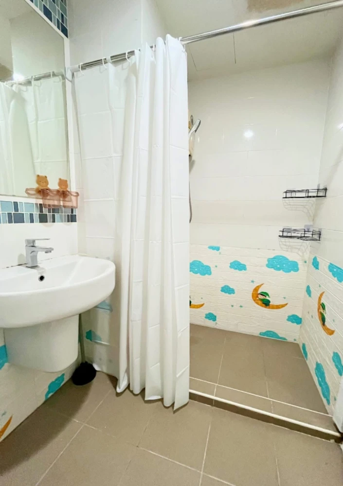 ให้เช่า The Excel Bearing ห้องพร้อทมอยู่ เฟอร์พร้อม ราคาสบายกระป๋า จองเลย