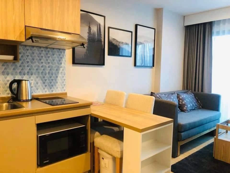 ให้เช่า The Excel Hideaway Sukhumvit 50 ห้องน่าอยู่ ติดวอลเปเปอร์อย่างดี ราคาคุ้ม จองเลย อย่ารอช้าเด็ดขาด