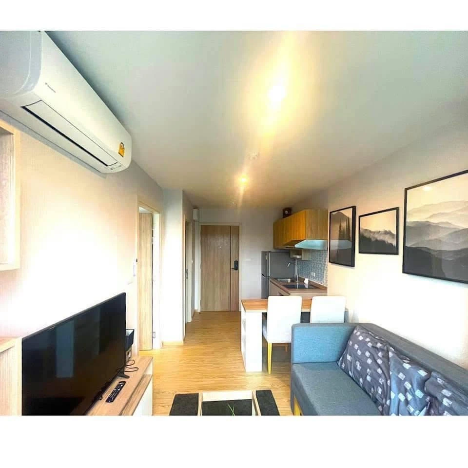 ให้เช่า The Excel Hideaway Sukhumvit 50 ห้องน่าอยู่ ติดวอลเปเปอร์อย่างดี ราคาคุ้ม จองเลย อย่ารอช้าเด็ดขาด