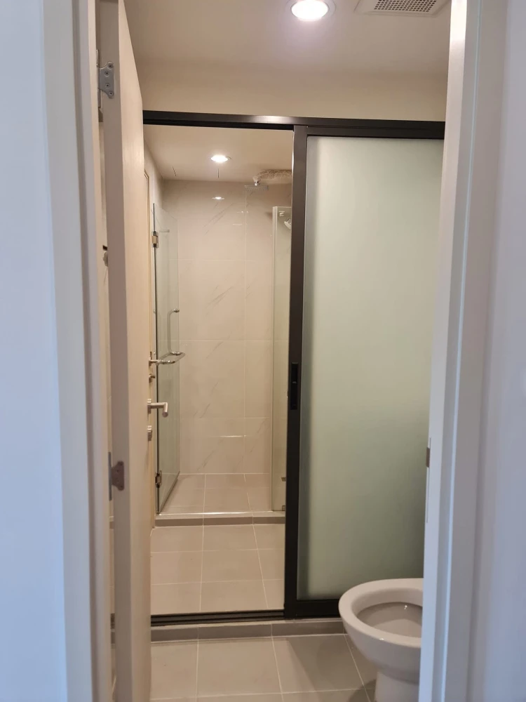 ให้เช่า The Excel Hideaway Sukhumvit 50 ห้องน่าอยู่ มาพร้อมเฟอร์นิเจอร์ครบครัน หิ้วกระเป๋าเข้าอยู่ได้เลยจ้า