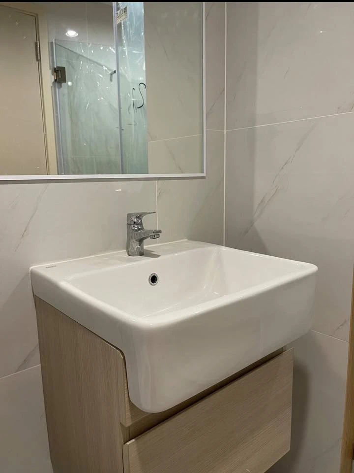 ให้เช่า The Excel Hideaway Sukhumvit 50 ห้องมุม น่าอยู่ ชั้นไม่สูง เฟอร์พร้อม จองเลย