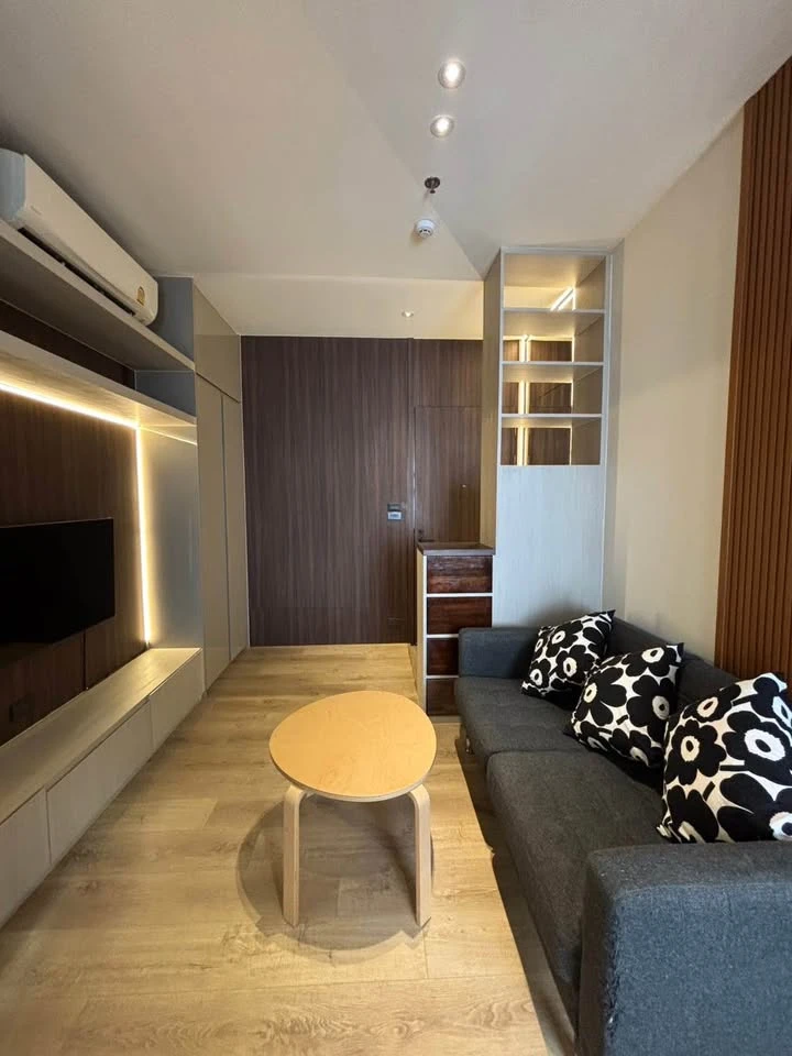 ให้เช่า The FINE Bangkok Thonglor-Ekamai ห้องพร้อมอยู่ สิ่งอำนวยความสะดวกครบ มาแต่ตัวเข้าอยู่ได้เลย อย่าพลาด