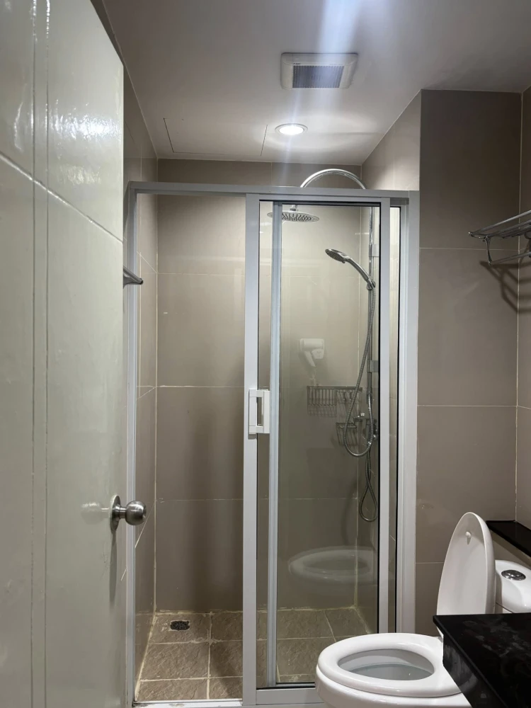 ให้เช่า The Grand Jomtien ชั้น 9 ห้องน่าอยู่ แต่งครบ สนใจจองเลย ห้ามพลาด