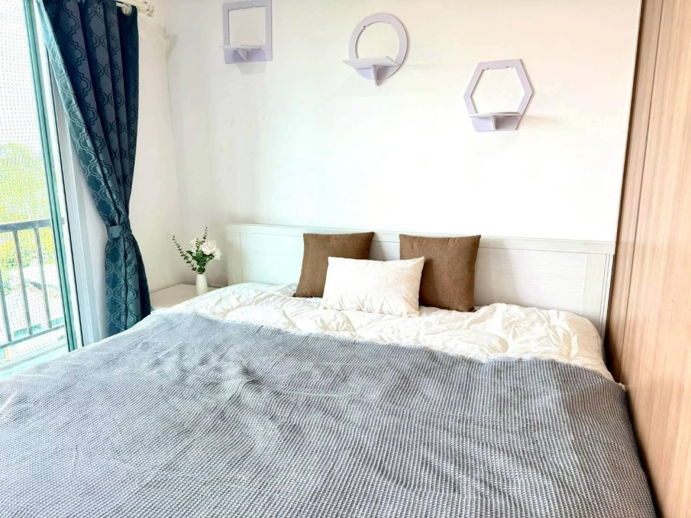 ให้เช่า The Green Condo 2 ห้องราคาสบายกระเป๋า กว้างขวางอยู่สบาย เฟอร์พร้อม จองเลย