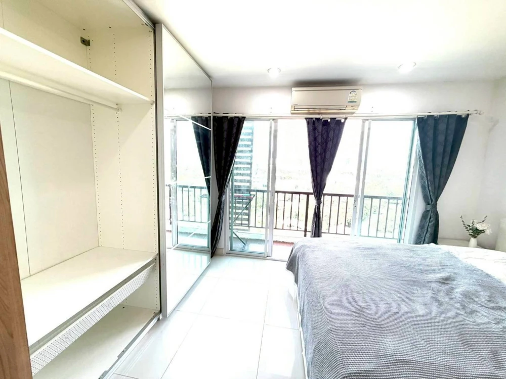 ให้เช่า The Green Condo 2 ห้องราคาสบายกระเป๋า กว้างขวางอยู่สบาย เฟอร์พร้อม จองเลย