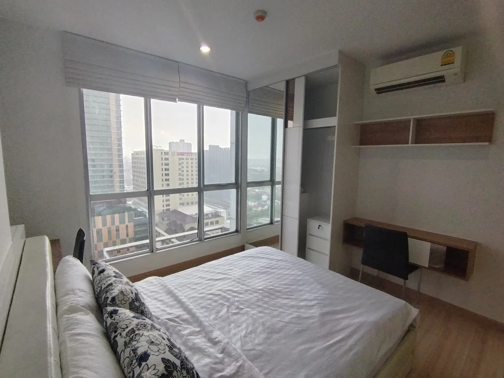 ให้เช่า  The​ Hotle​ Condominium ห้องกั้นแยกอย่างดี แบ่งโซนลงตัว ราคาคุ้ม มาจองได้แล้ววันนี้
