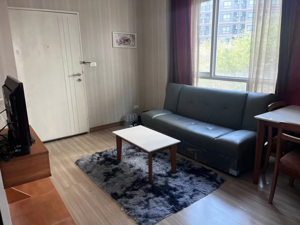 ให้เช่า The IDOL Condominium Bangsean 1 ห้องนอน 1 ห้องน้ำ ติดวอลเปเปอร์อย่างดี สิ่งอำนวยความสะดวกครบครัน จองเลย