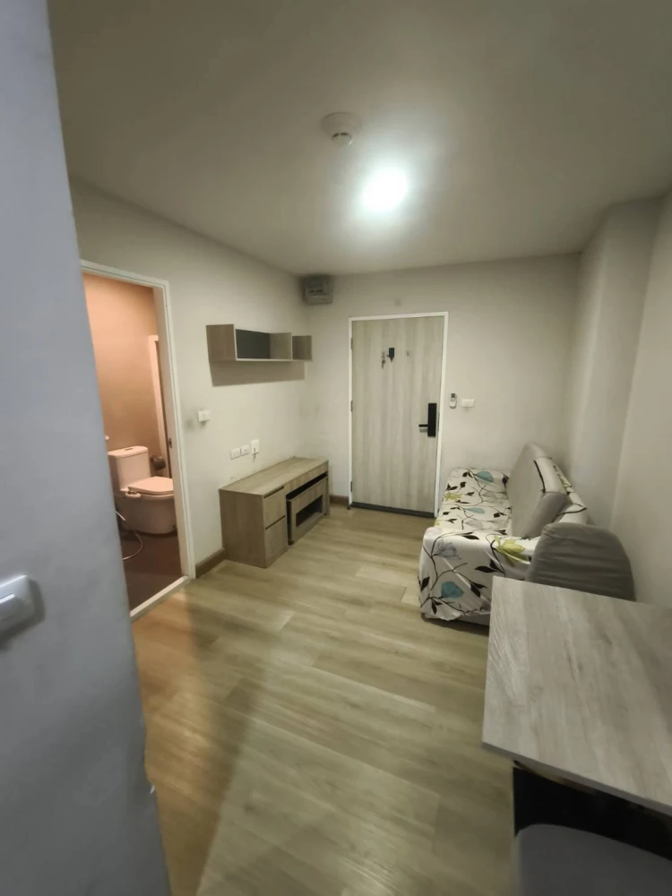 ให้เช่า The Indeed Condo Amata 1 ห้องนอน 1 ห้องน้ำ มาพร้อมเฟอร์นิเจอร์ครบครัน หิ้วกระเป๋าเข้าอยู่ได้เลยจ้า