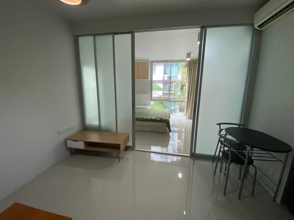 ให้เช่า The IRIS Rama 9-Srinakarin ชั้น 2 ห้องแต่งครบ พร้อมอยู่ จองเลย ด่วนๆ