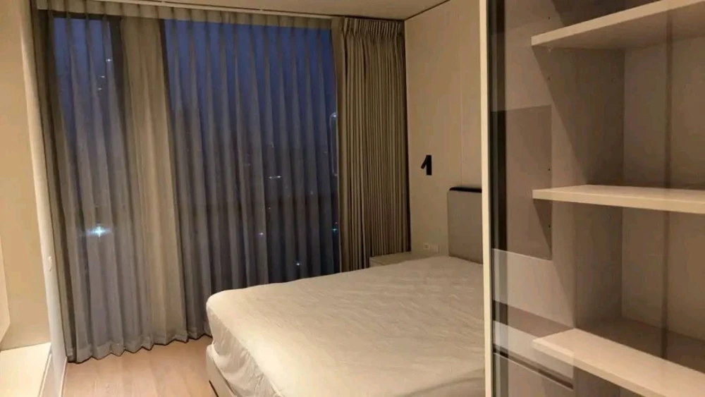 ให้เช่า The Issara Sathorn ชั้น 32 มาพร้อมการตกแต่งที่ครบครัน สนใจจองเลย