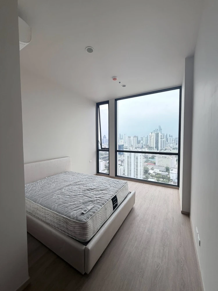 ให้เช่า The Issara Sathorn 3 ห้องนอน พื้นที่ใช้สอยเยอะ ในทำเลดี มาพร้อมสิ่งอำนวยความสะดวกครบครัน จองด่วน