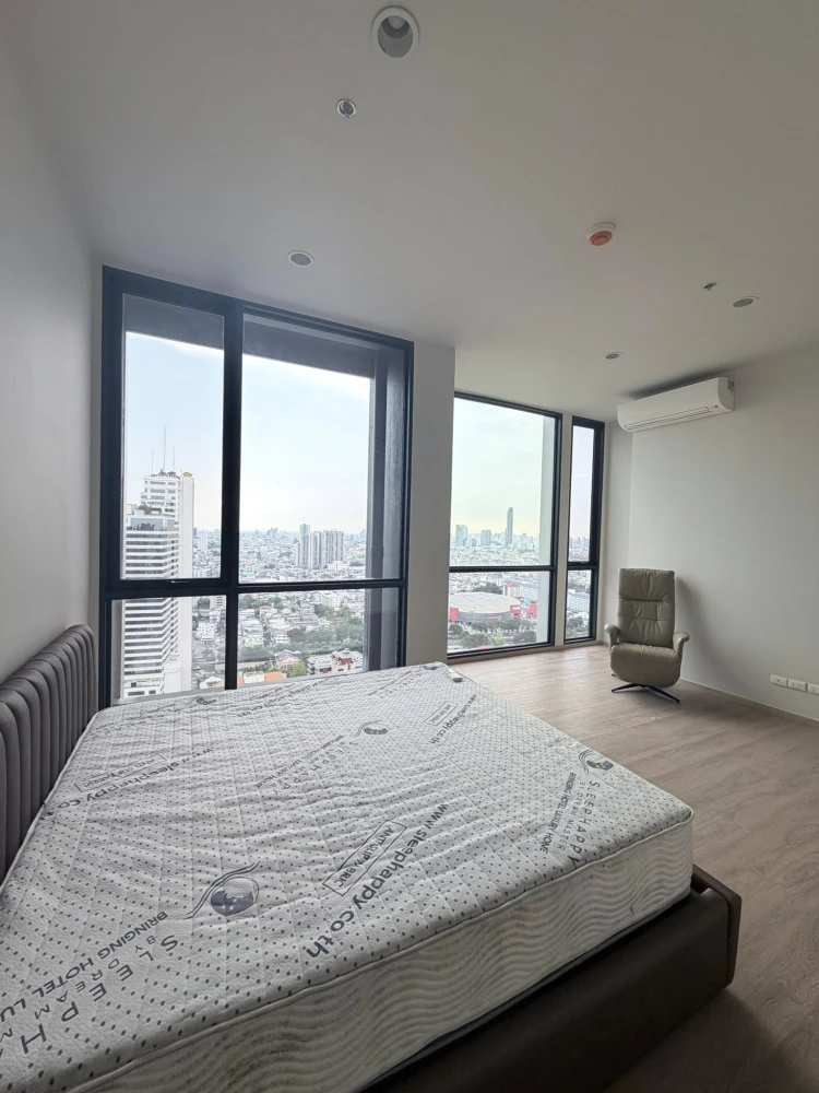 ให้เช่า The Issara Sathorn 3 ห้องนอน พื้นที่ใช้สอยเยอะ ในทำเลดี มาพร้อมสิ่งอำนวยความสะดวกครบครัน จองด่วน