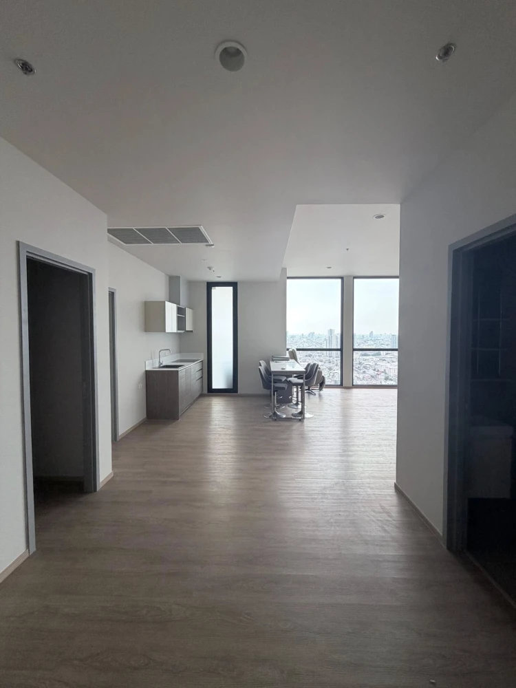 ให้เช่า The Issara Sathorn 3 ห้องนอน พื้นที่ใช้สอยเยอะ ในทำเลดี มาพร้อมสิ่งอำนวยความสะดวกครบครัน จองด่วน