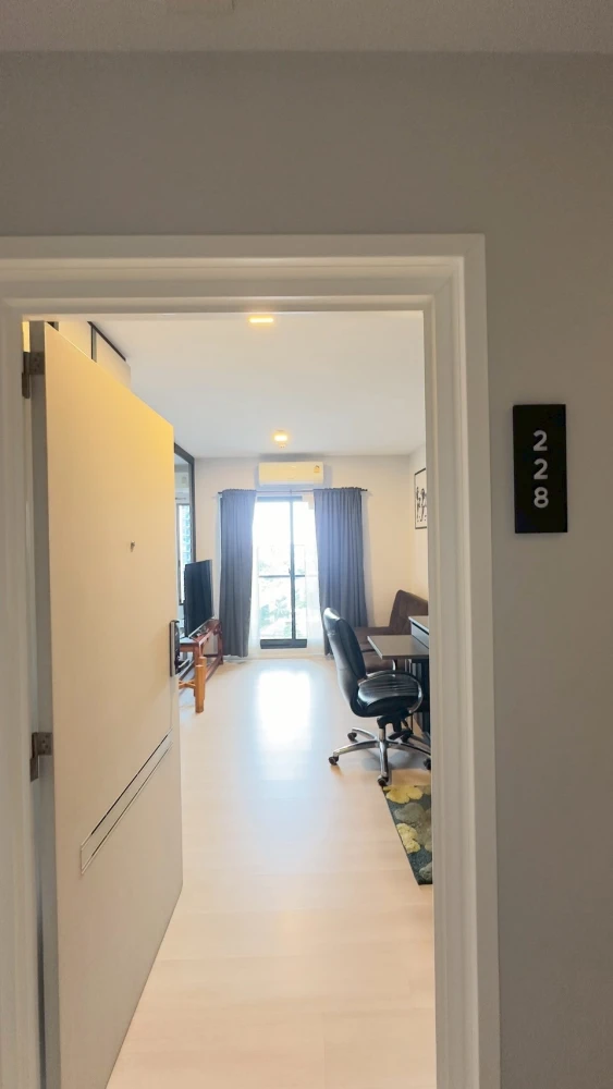 ให้เช่า The Key MRT Phetkasem 48 ห้องน่าอยู่ ชั้นสูงลมดี เฟอร์ครบ + เครื่องใช้ไฟฟ้าพร้อม จองเลย