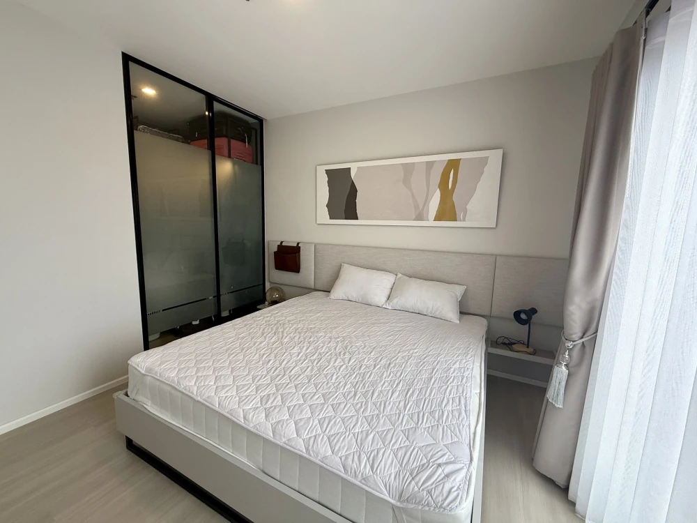 ให้เช่า The Key MRT Phetkasem 48 ห้องมุม เงียบสงบเป็นส่วนตัว ไม่ติดใคร เฟอร์นิเจอร์ Built-in ตกแต่งครบพร้อมอยู่
