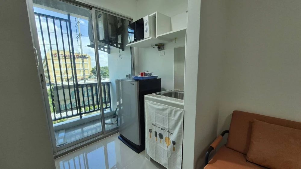 ให้เช่า The Kith Lumlukka Klong 2 ห้องน่าอบู่ ชั้น 3 เดินทางสะดวก มาพร้อมเครื่องใช้ไฟฟ้าครบครัน ห้ามพลาด