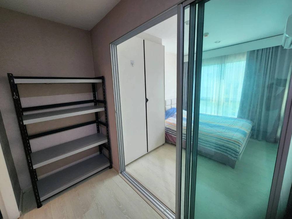 ให้เช่า The Kith Plus Phahonyothin Khukot 1 ห้องนอน 1 ห้องน้ำ เฟอร์นิเจอร์ครบ หิ้วกระเป๋าเข้าอยู่ได้เลยจ้า