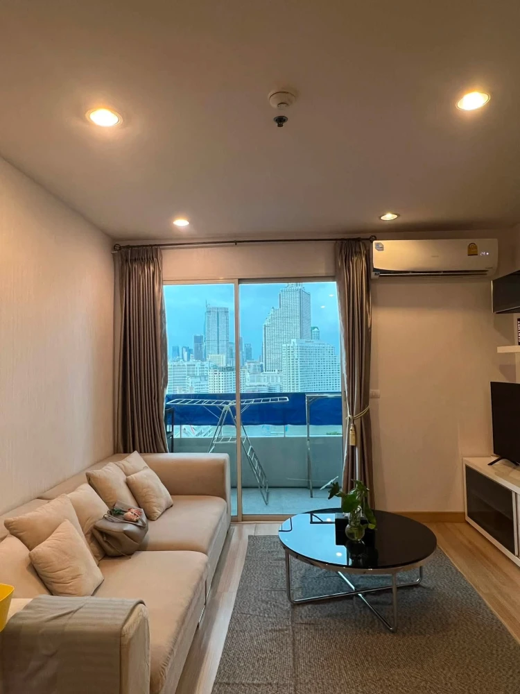 ให้เช่า The LightHouse Sathorn-Chareonnakorn 2 ห้องนอน พื้นที่ใช้สอยเยอะ ทำเลดี วิวสวยไม่บล็อค จองเลย