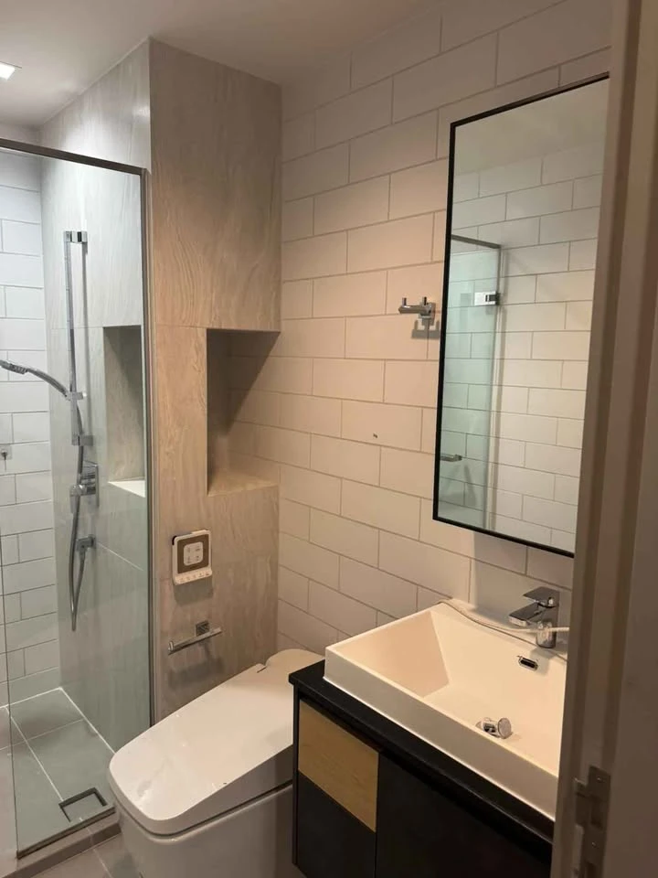 ให้เช่า The Line Jatujak- Mochit ห้องพร้อมอยู่ ชั้น 38 ได้วิวสูง ราคาอย่างโดน มาจองได้แล้ววันนี้ อย่าพลาด