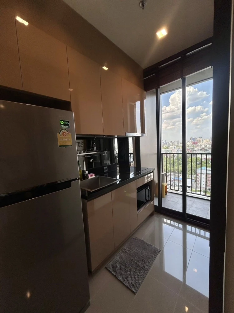 ให้เช่า The Line Sukhumvit 71 ห้องชั้นสูง กว้างขวางอยู่สบาย มาแต่ตัวเข้าอยู่ได้เลย รีบจองเลยก่อนพลาด+++