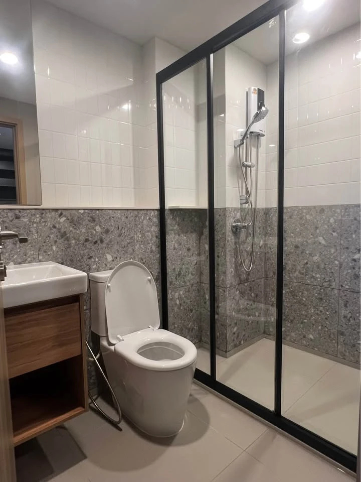 ให้เช่า The Line Vibe ชั้น 33 วิวเมือง ตกแต่งครบครัน พร้อมเข้าอยู่ รีบคว้าไว้เลย