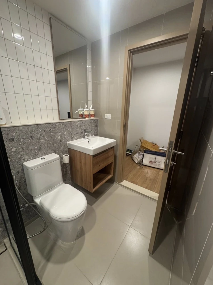 ให้เช่า The Line Vibe ห้องน่าอยู่ ชั้น 9 เฟอร์นิเจอร์ครบครัน ตกแต่งคุมโทน ดีแบบนี้จะรออะไร