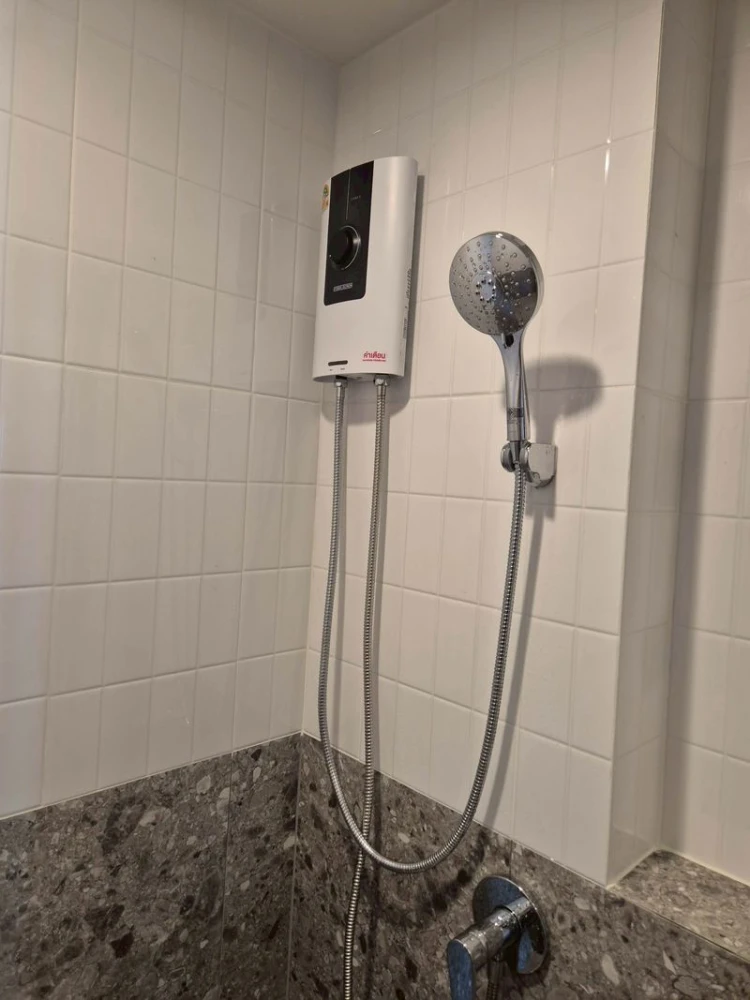 ให้เช่า The Line Vibe  ห้องอยู่ชั้นสูงมากๆ พร้อมเฟอร์นิเจอร์และเครื่องใช้ไฟฟ้า ห้องตกแต่งสวยงามพร้อมพักอาศัย