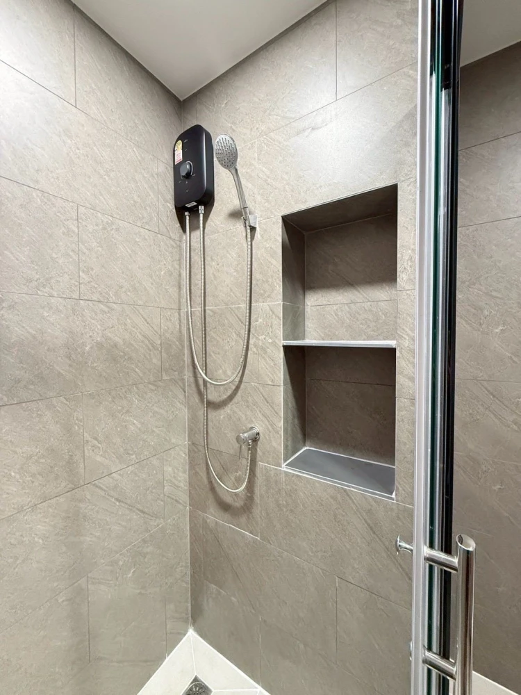 ให้เช่า The Livin Phetkaseam แต่งครบสวยสไตล์มินิมอล ครบจบที่นี่ ลากกระเป๋าเข้าอยู่ได้เลย มาจองด่วนๆ