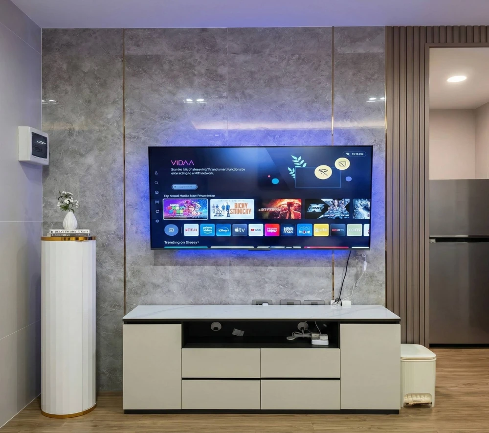 ให้เช่า The Livin Ramkhamhaeng ห้องพักสไตล์ Modern-Luxury ตกแต่งสวยงามพร้อมอยู่ อัดแน่นด้วยแกดเจ็ตล้ำๆ รีบจองเลย