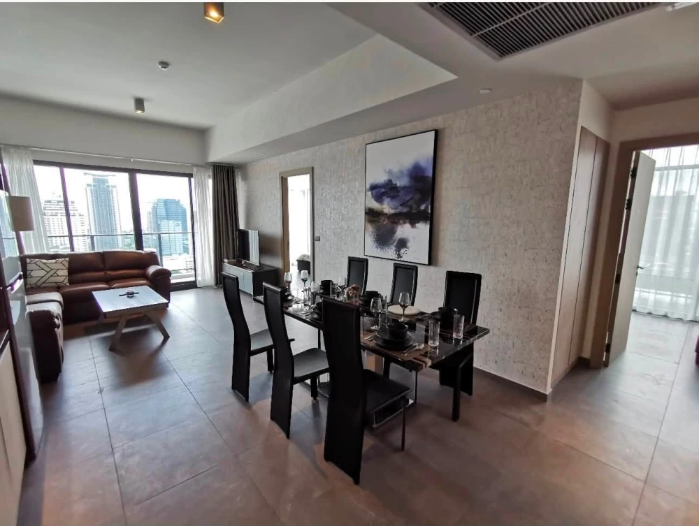 ให้เช่า The Lofts Asoke 2 ห้องนอน พื้นที่ใช้สอยเยอะ มาพร้อมสิ่งอำนวยความสะดวกครบครัน รีบจองเลยจ้า