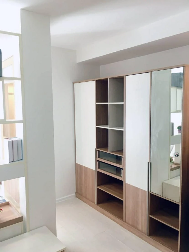 ให้เช่า The Log 3 Sukhumvit 101/1 ห้องพร้อมอยู่ เฟอร์ เครื่องใช้ไฟฟ้าครบ มาแต่ตัวเข้าอยู่ได้เลย