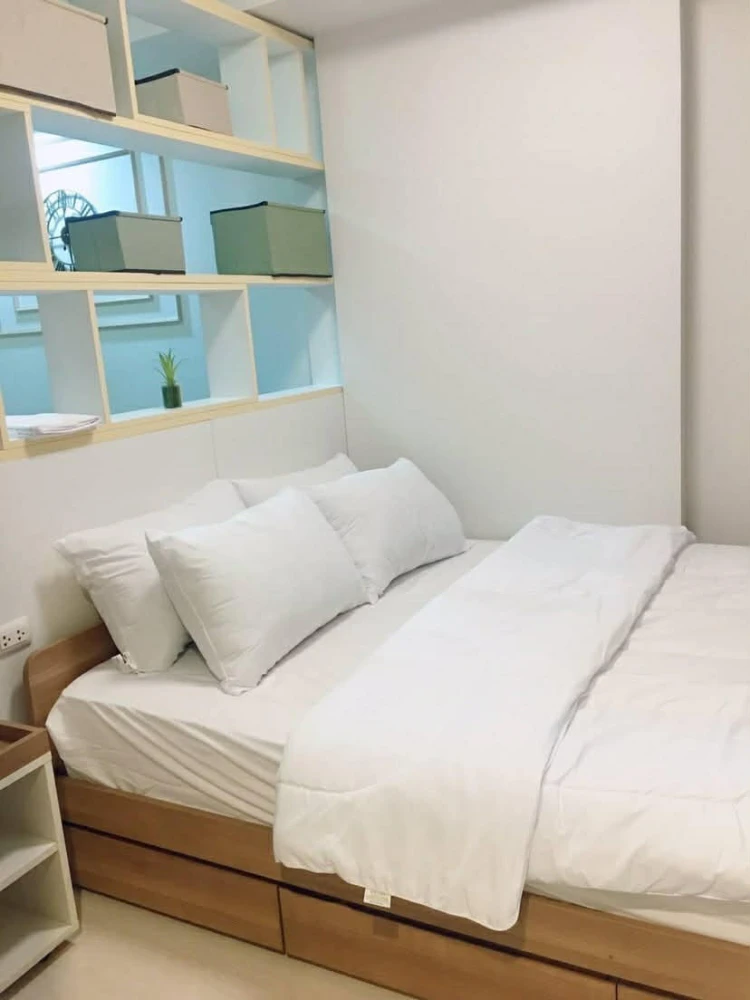 ให้เช่า The Log 3 Sukhumvit 101/1 ห้องพร้อมอยู่ เฟอร์ เครื่องใช้ไฟฟ้าครบ มาแต่ตัวเข้าอยู่ได้เลย