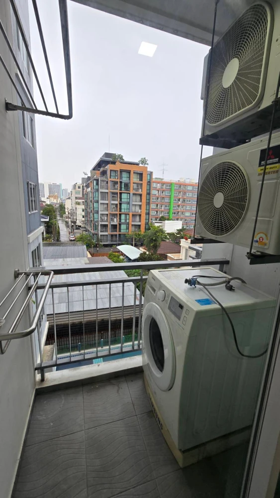 ให้เช่า The Maple Ratchada-Ladprao ชั้น 5 ห้องแต่งครบ พร้อมอยู่ สนใจจองเลย