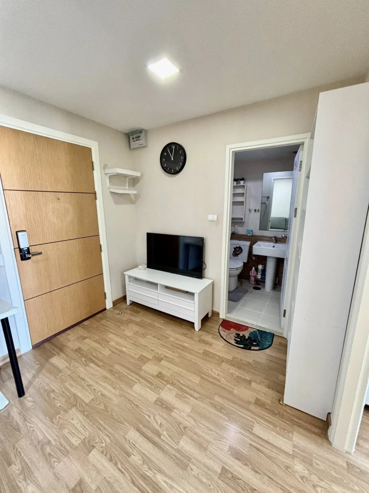 ให้เช่า The Maple Ratchada-Ladprao ห้องชั้น 7 เฟอร์นิเจอร์+เครื่องใช้ไฟฟ้าครบ หิ้วกระเป๋าเข้าอยู่ได้เลยจ้า