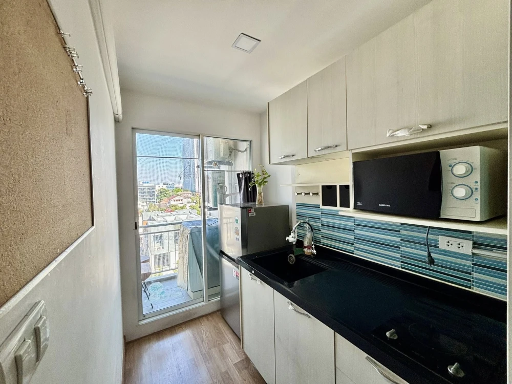 ให้เช่า The Maple Ratchada-Ladprao ห้องชั้น 7 เฟอร์นิเจอร์+เครื่องใช้ไฟฟ้าครบ หิ้วกระเป๋าเข้าอยู่ได้เลยจ้า