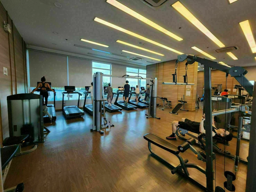 ให้เช่า The Metropolis ห้องใหญ่ ชั้น 29 สูงมาก ห้องมุมได้ความเป็นส่วนตัว พร้อมวิวธรรมชาติ บอกเลยว่าต้องจอง