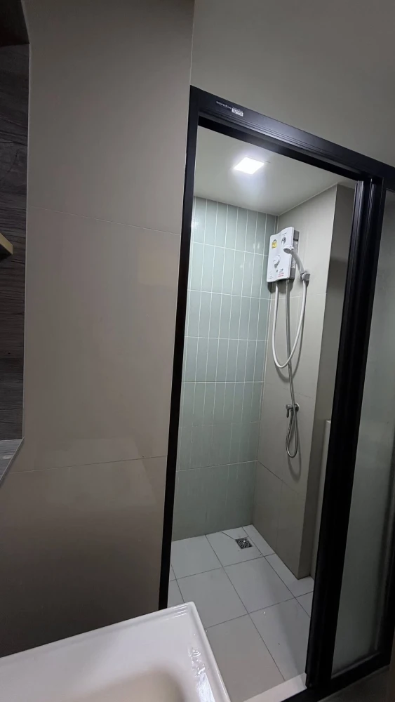 ให้เช่า The muve ราม 22 ชั้น 7 อาคาร B เช้าไม่ร้อน ลมโกรก โดดแดดตอนบ่าย น่าจองสุดๆ